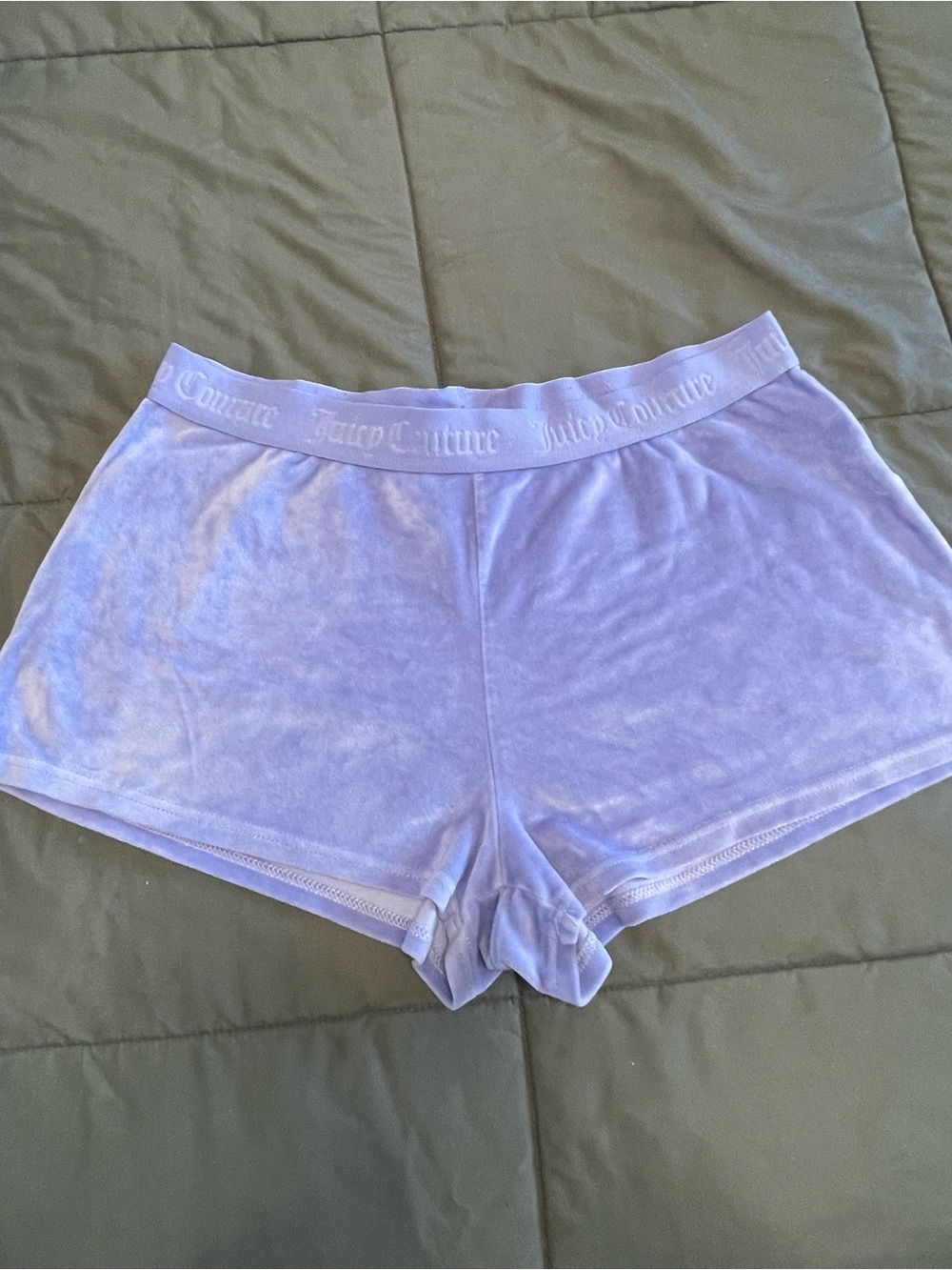 Juicy Couture Purple Lavender Velour Bling Shorts - Size XL